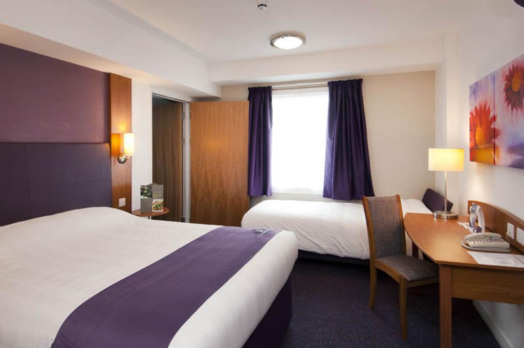 Premier Inn London Southwark - Tate Modern Room photo