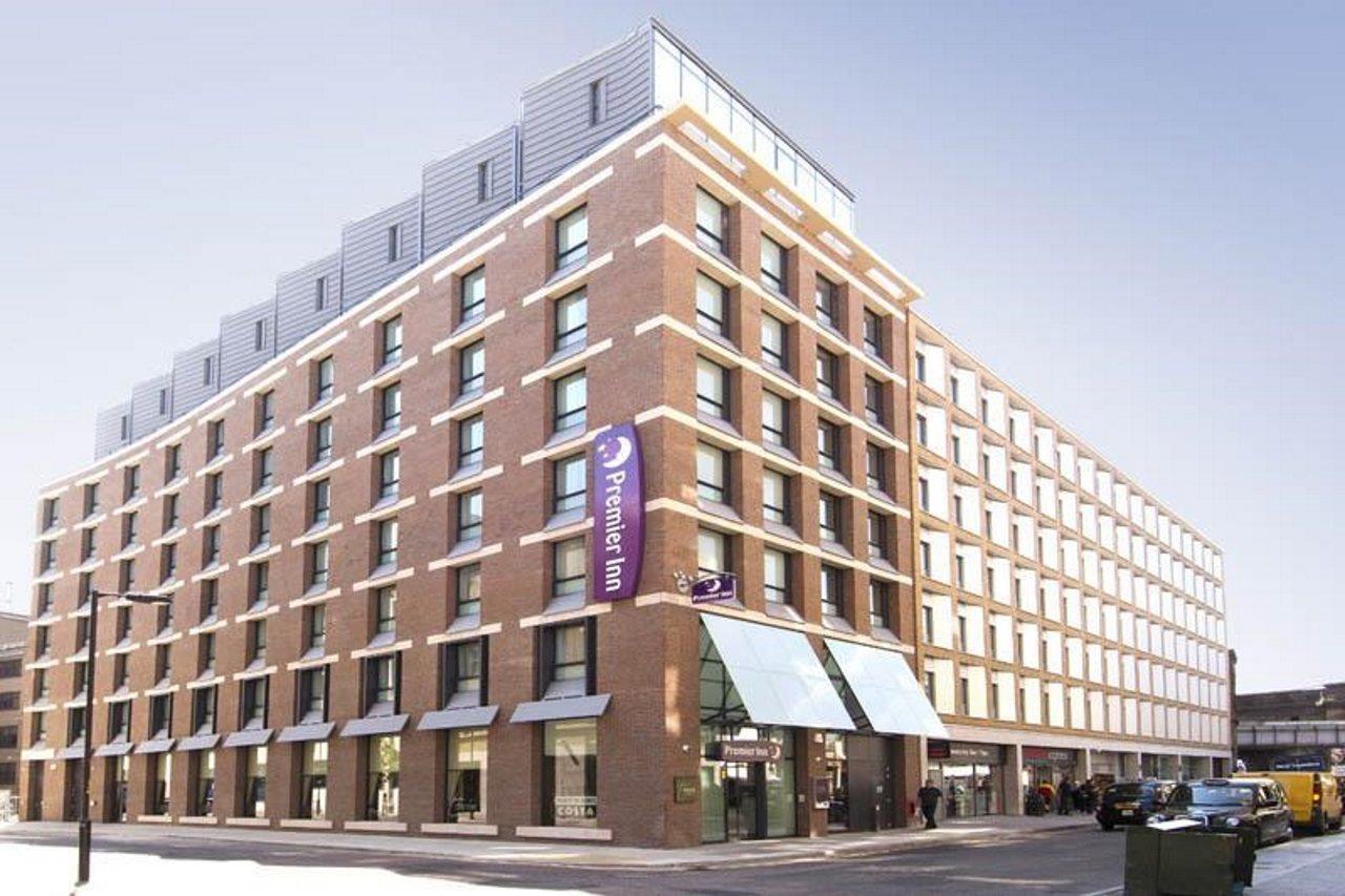 Premier Inn London Southwark - Tate Modern Exterior photo