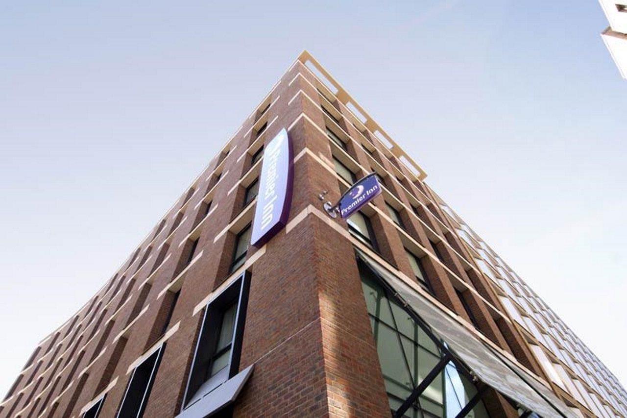 Premier Inn London Southwark - Tate Modern Exterior photo